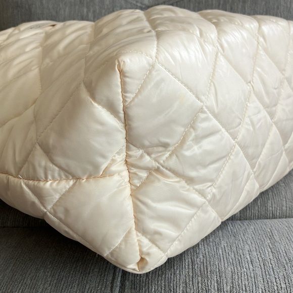 Donna Karan tote bag - Picture 9 of 17